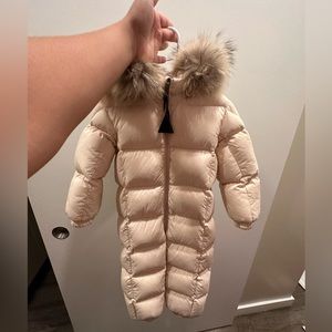 Pink Moncler Coat with hood and optional fur